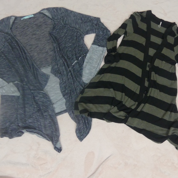 Cardigan - Picture 1 of 4